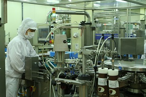 CJ프레시웨이 자회사 송림푸드에서 자동화 설비를 통해 소스 상품을 생산하고 있다.<사진=CJ프레시웨이>