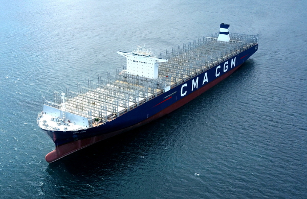 한진중공업이 프랑스 CMA CGM에 인도하는 2만1천TEU급 컨테이너선. 
