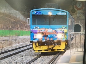 동해선 랩핑열차 <사진=경북도청>