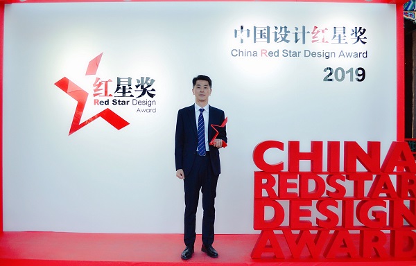 금호타이어는 지난 11일 열린 중국 레스 스타 디자인 어워드 시상식에서 레드 스타 본상을 수상했다.<사진=금호타이어>