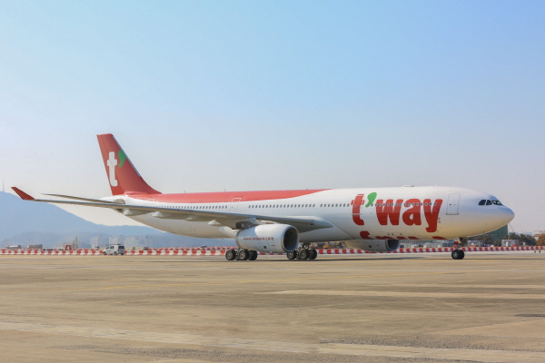 티웨이항공의 A330-300 1호기 <사진=티웨이항공>