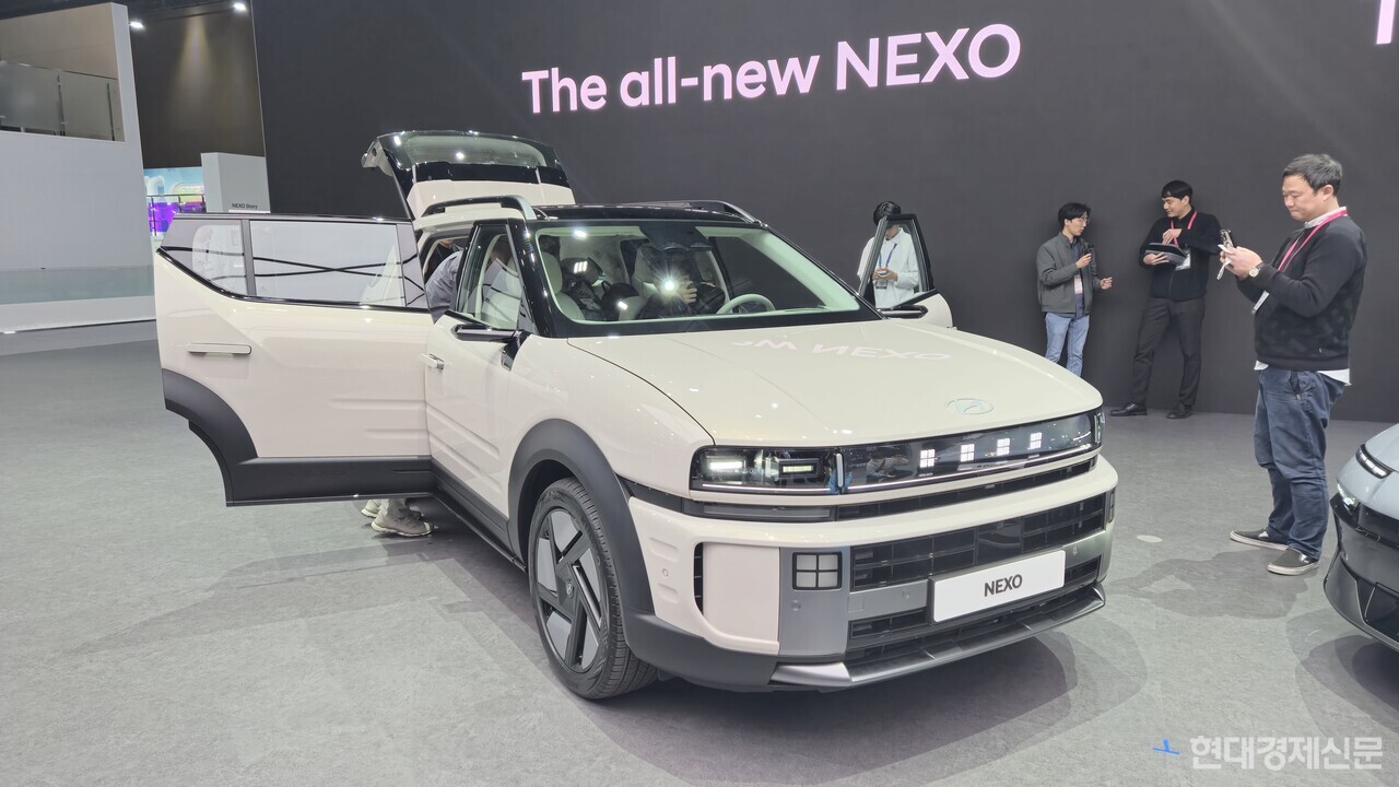 2세대 넥쏘에 수소차 반등?....“충전소 늘어나야” < 자동차 < 산업 < 기사본문 - 현대경제신문