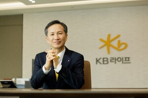 "숫자보다 내일" 정문철 KB라이프, 장기 가치 승부수 - 뉴스 썸네일 이미지