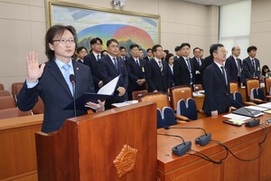 [2026 국감]KT, 우월한 지위 남용 '의혹'···티오더 분쟁 "엄중히 살피... - 뉴스 썸네일 이미지
